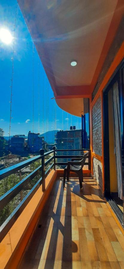 The Maple Inn Pokhara Zewnętrze zdjęcie