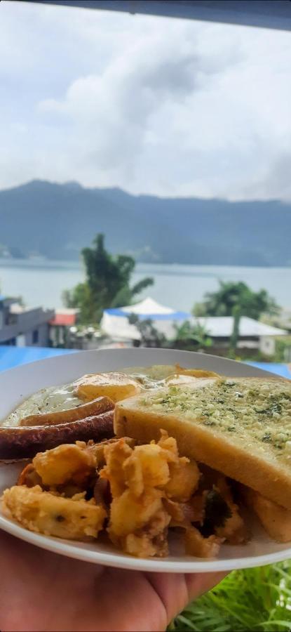 The Maple Inn Pokhara Zewnętrze zdjęcie