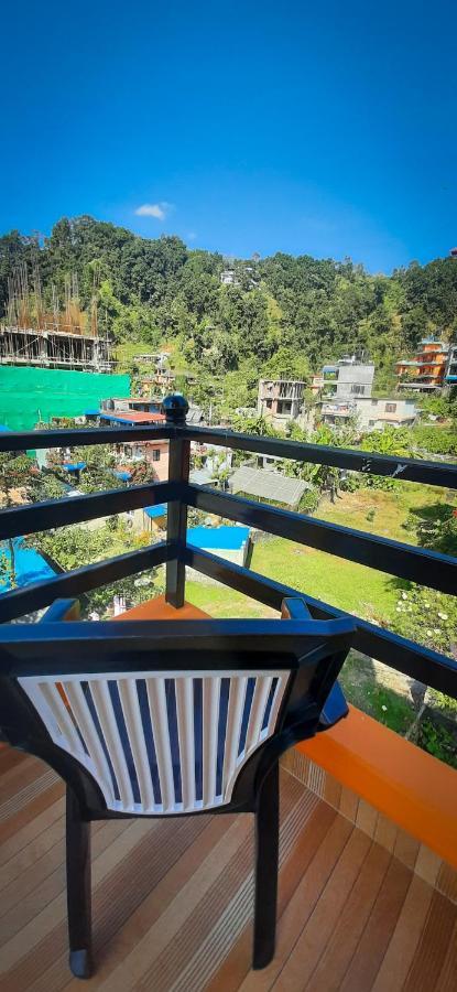 The Maple Inn Pokhara Zewnętrze zdjęcie